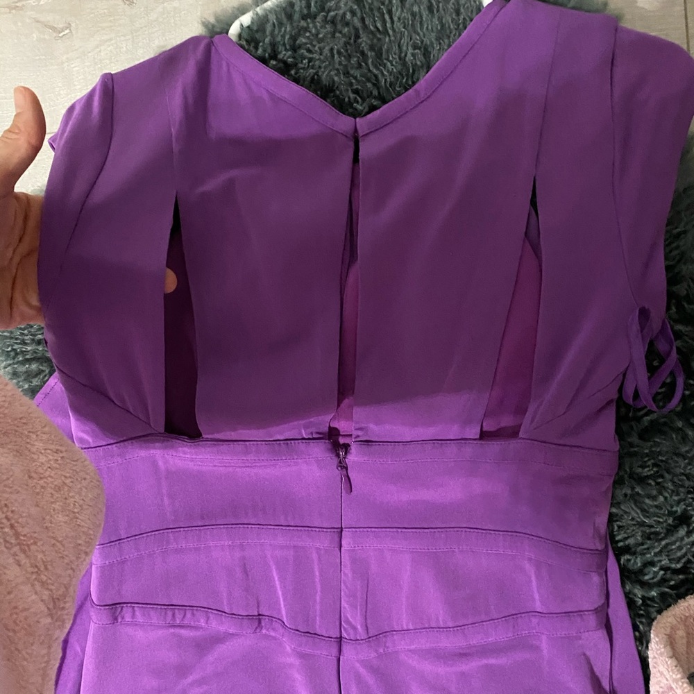 Dress - Picture 6 of 7